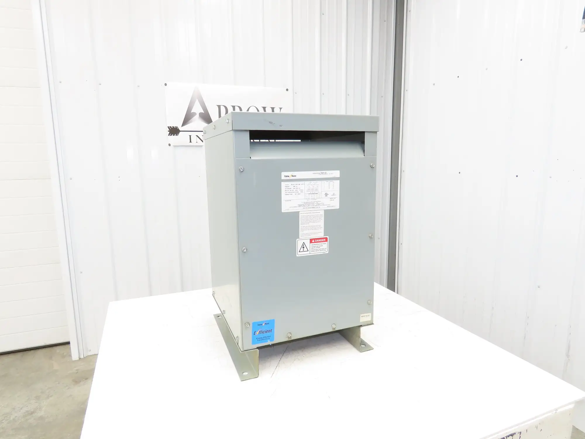 Federal Pacific T43T15E Stepdown Power Transformer 15kva 3Ph HV 480 LV 240/120