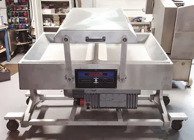 USED ULTRAVAC 2100