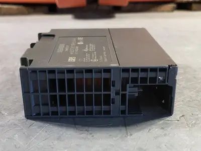 NEW SIEMENS 6ES7321-1BH02-0AA0