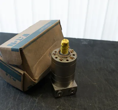 N/A CR-01-0165 Hydraulic Motor | Buy Per Pound (2)