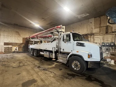 Used 2021 DY 37X-4R Concrete Pumps Colorado US | Concrete Pump Depot #1460306