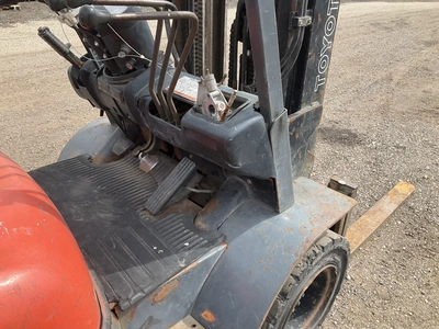 Used TOYOTA 42-6FGU25 Internal Combustion Forklifts: Pneumatic Tire Michigan US | Miedema Asset Management Group #1461582