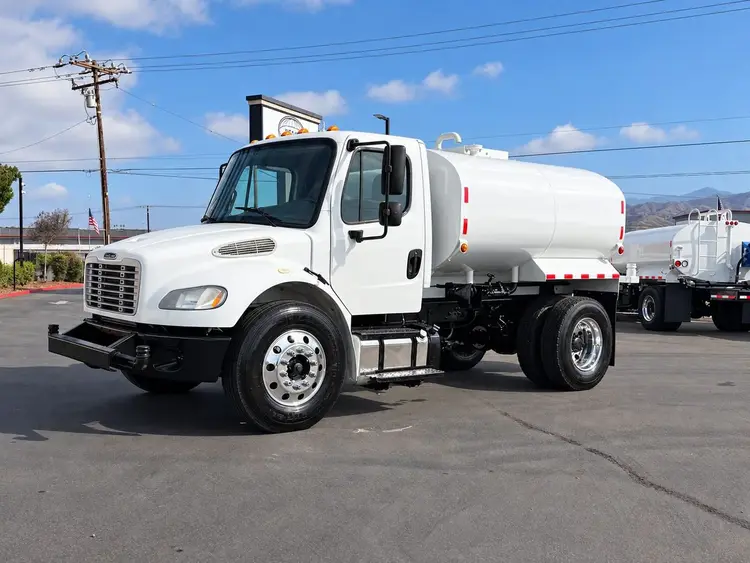 Used 2017 FREIGHTLINER M2 Carhaulers California US | Lillo Machinery #1542393
