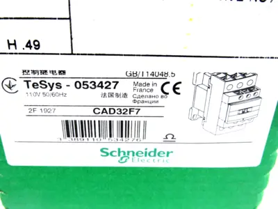 NEW SCHNEIDER ELECTRIC CAD32F7 CONTROL RELAY