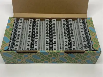 Typ UK 10 N,3005073 | Phoenix Contact Typ UK 10 N Feed Through Terminal Block 3005073 PKG OF 50 - New Other