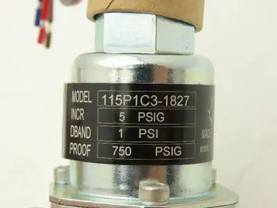 ITT Neo-Dyn 115P1C3-1827 Pressure Switch 5A 125/250V 1/4"x 1/2"NPT Tamper Proof