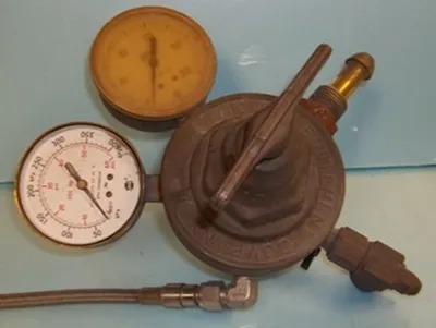 Used VICTOR VTS4526 PRESSURE REGULATOR 200 PSI MAX I Regulators Texas US | Bamko Surplus Process Equipment #933939