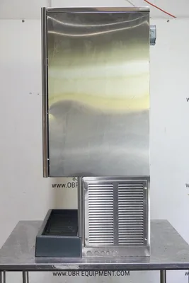 SCOTSMAN 500LBS AIR COOLED ICE MAKER/ WATER DISPENSER (NUGGET ICE) MODEL MDT5N40A-1J