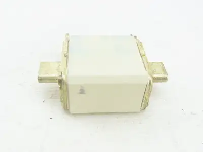 Ferraz Shawmut Z330210 Fuse 690VAC 40A 3 In Box