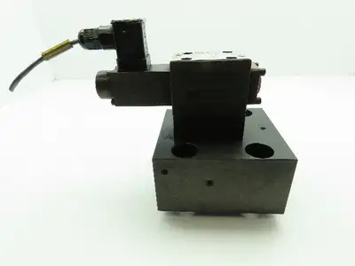 MOOG CCE50C11WX06  Hydraulic Proportional Cartridge Solenoid Valve 2-Way  Sz 50