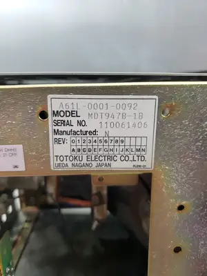 USED FANUC A02B-0091-C082 MDI/CRT UNIT W/A61L-0001-0092 DISPLAY MONITOR