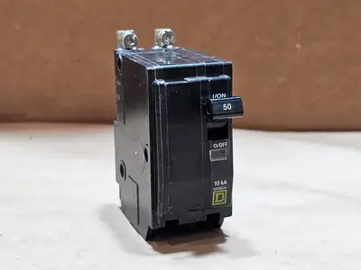 Used SQUARE D QOB250 Switchgears British Columbia CA | Lenmark #1438474
