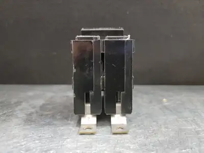 USED CUTLER-HAMMER BA220
