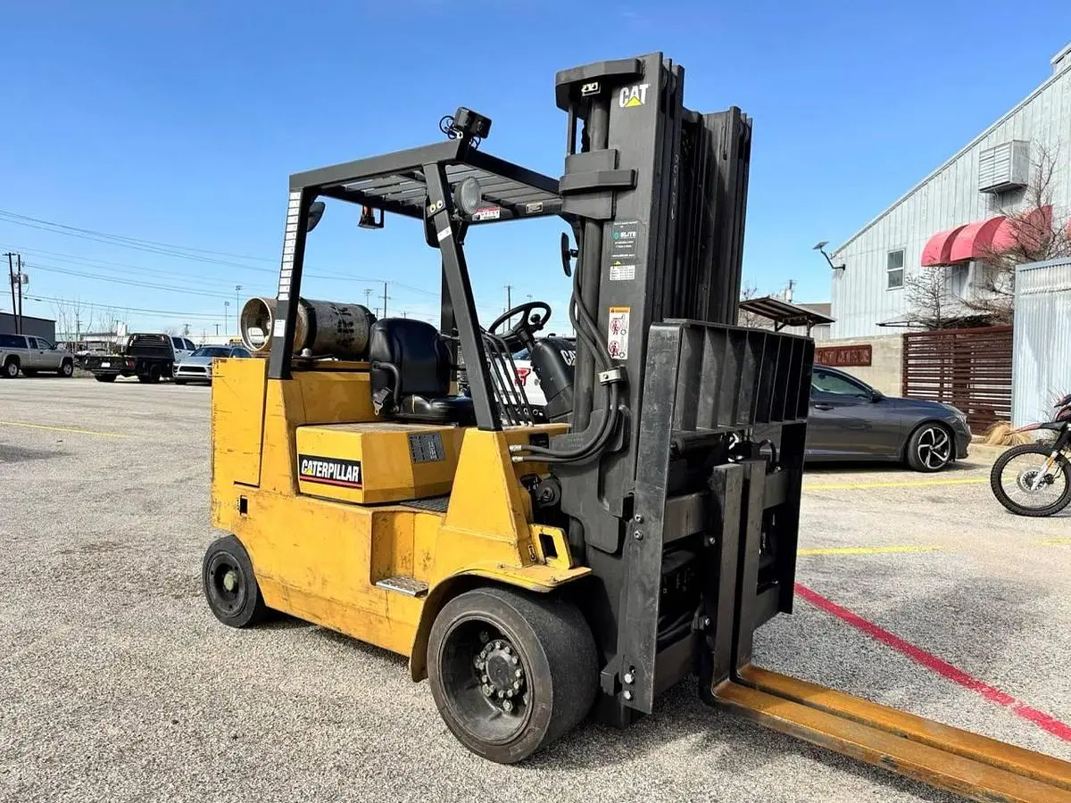 USED 2007 CAT GC55KS