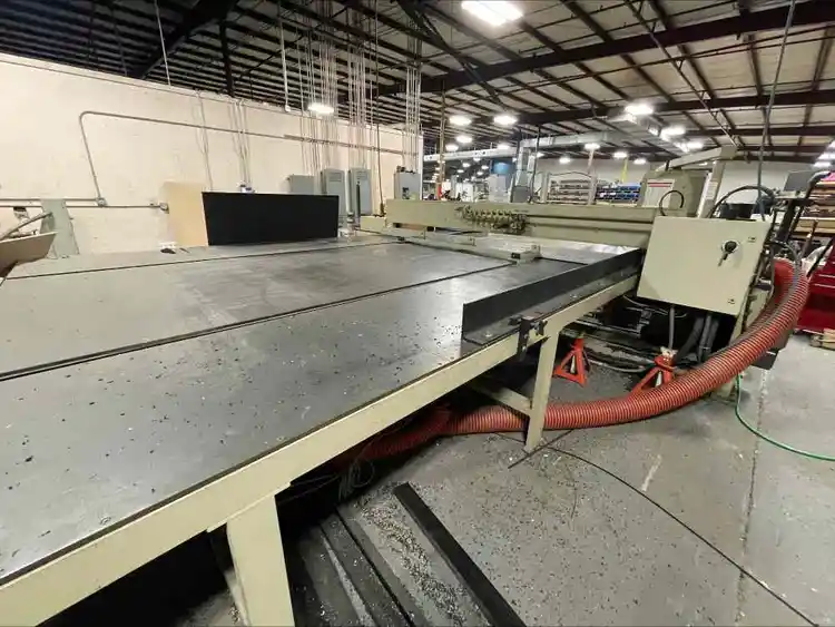 Used 2015 HENDRICK PRO/AM-126 Horizontal Band Saws Florida US | Revelation Machinery #404493