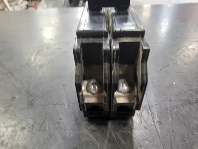 15 Amp, 2 Pole, 120/240 volts Circuit Breaker