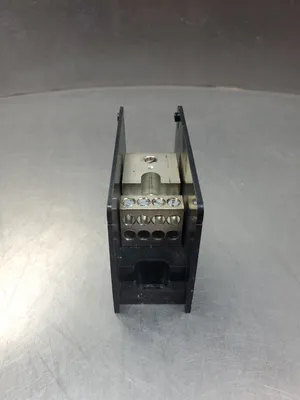 Ferraz Shawmut MPDB66581 Series Intermediate Power Connector Terminal. 4C-31