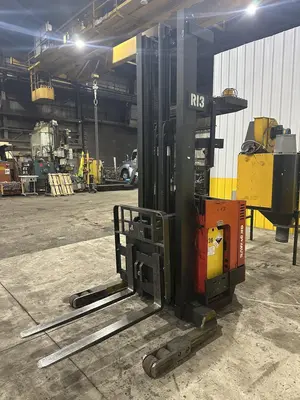 USED RAYMOND EASI