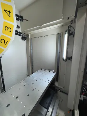 2015 FANUC ROBODRILL ALPHA D21LIA5 CNC Vertical Machining Centers | Silverlight CNC, Inc (19)