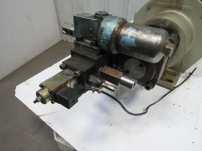 AEG Truninger AM 132MR QT33-012 10Hp 7.5kW 1740RPM 208V Hydraulic Pump 320 Bar