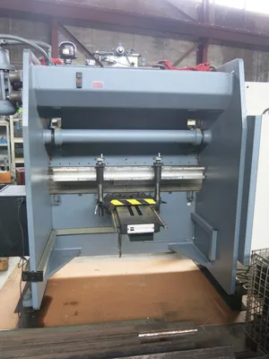 Atlantic 6′ Press Brake 45 Ton with Hurco 2 Axis CNC Back Gauge