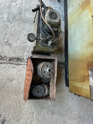 MOSCOW Thread Grinder, in very nice condition