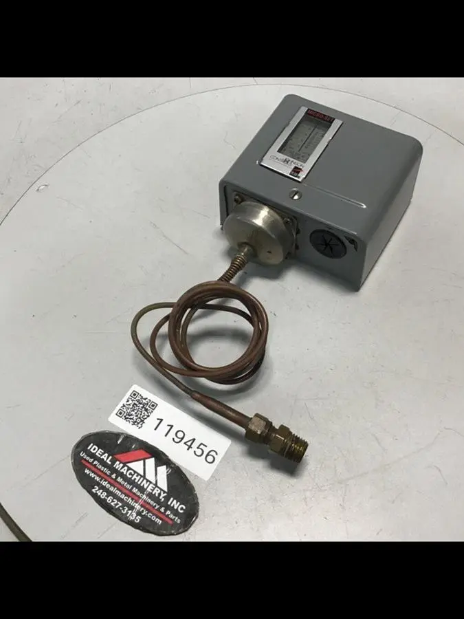 USED JOHNSON CONTROLS P70AA-116