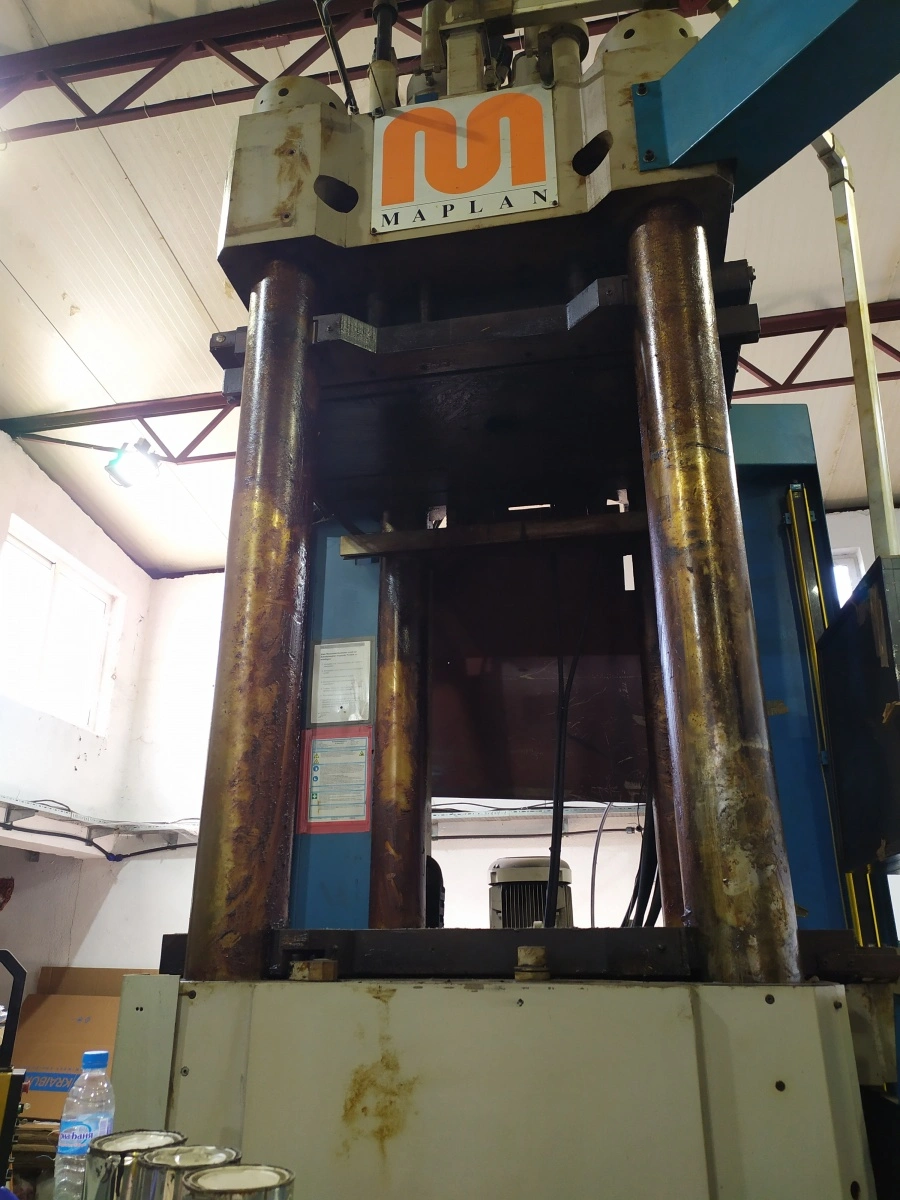 MAPLAN Vertical Rubber Injection Molding Machine, in working condition