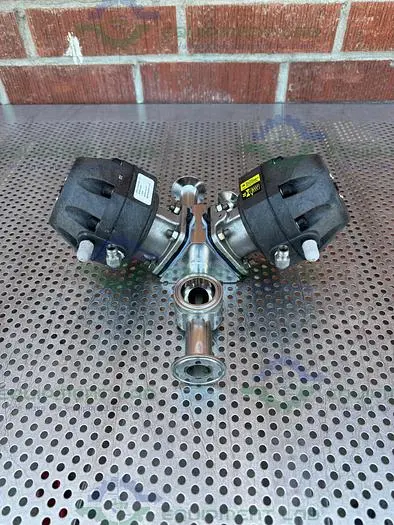 Used ITT PURE FLO ADVANTAGE 4 - WAY DIAPHRAGM VALVE W/ 1" SANITARY FITTING Valves/Fittings California US | Equipment Lab #485687