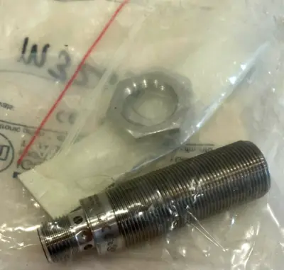 NEW IFM EFECTOR IGK3005-BPKG/K1/V4A/US-104-IGC232 INDUCTIVE SENSOR