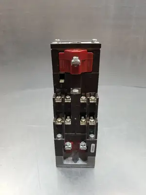 Used Cutler-Hammer D26MR802 Ser A3 Type M Latched Relay. Relays & Switches South Carolina US | Palmetto Automation #1511041