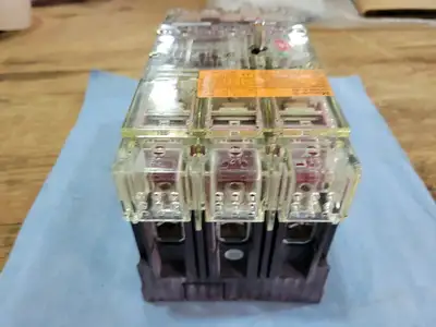 Used MOELLER ZM6A-50-NA Switchgears British Columbia CA | Lenmark #243258