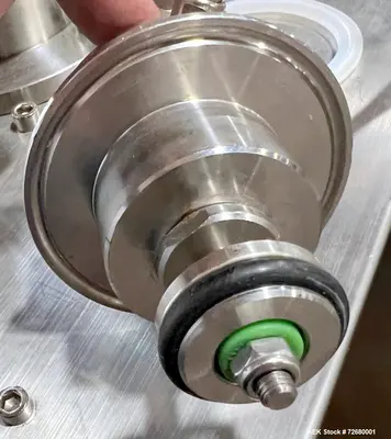 Unused - Yangzhou Yuxiang GZJ Vertical Volumetric Filler, 20-40 BPM