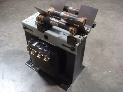 Cutler Hammer C3000K2A General Purpose Control Transformer 3.0 kVA Used