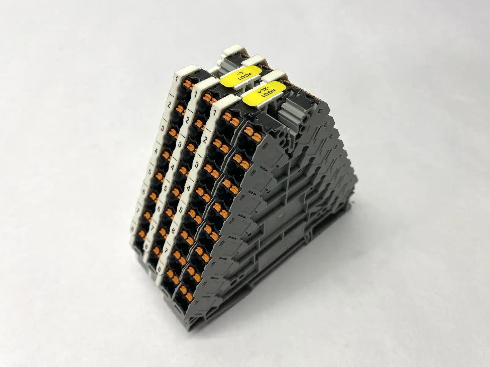 USED PHOENIX CONTACT POTENTIAL DISTRIBUTORS 3270142 LOT OF 4