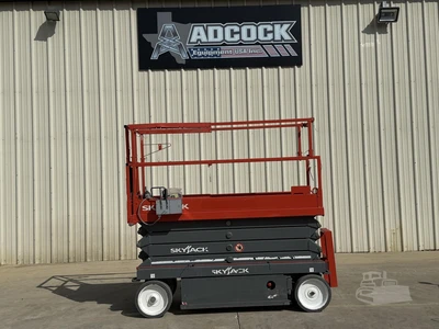 Used 2018 SKYJACK SJIII3226 Scissor Lifters Texas US | Adcock Equipment USA #1545495