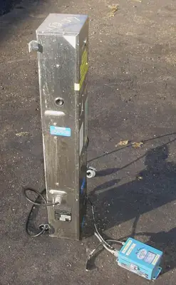 USED IONPURE UV STERLIZER SR1 TRI-C