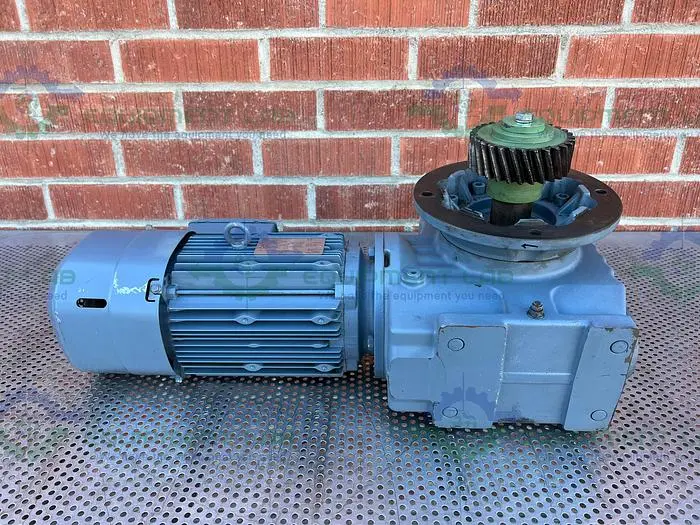 Used SEW EURODRIVE SAF77 DRE100LC4BE5/TF  GEAR MOTOR 1455/154 R/MIN Motors (misc) California US | Equipment Lab #485489