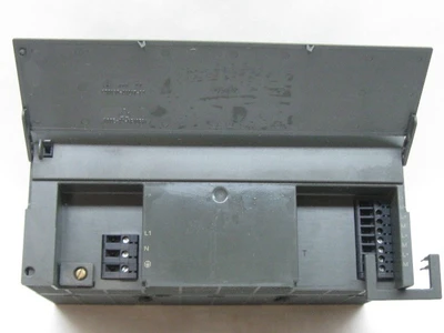 USED SIEMENS 6ES7 307-1KA00-0AA0