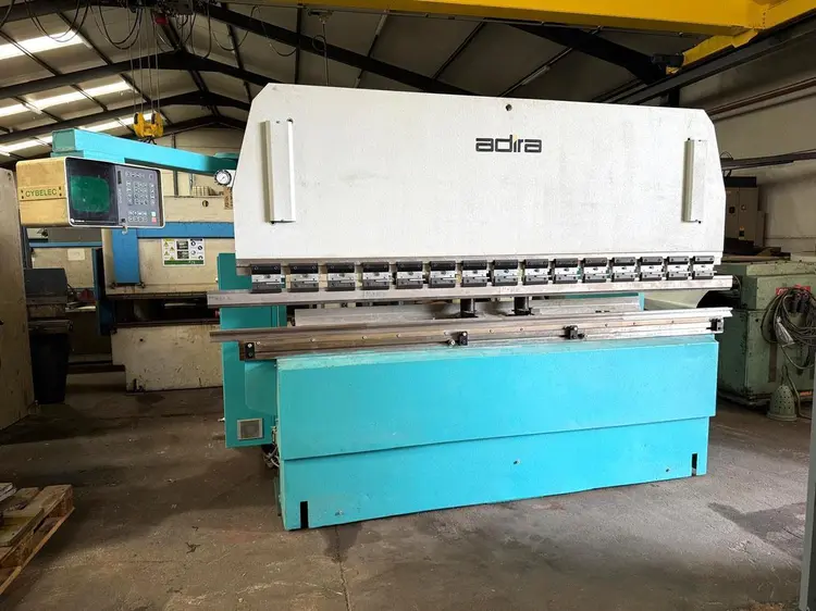 Used ADIRA QHA 125 TON X 3100 MM CNC Press Brakes | Apt International N.V #373005