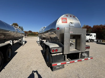 Used 2008 WALKER MILK TANKER TRAILER Liquid Supply Trailers Michigan US | Miedema Asset Management Group #1709536