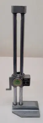 USED MITUTOYO MODEL 192-112