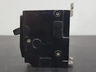 USED SQUARE D QO120