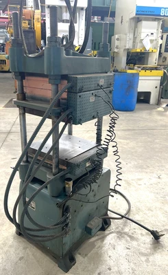 USED WABASH WABASH 12-123T PRESS