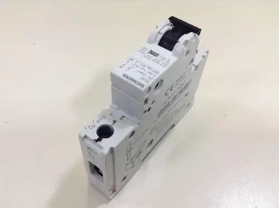 USED SIEMENS 5SJ4102-7HG40