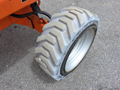 USED 2017 JLG M600JP