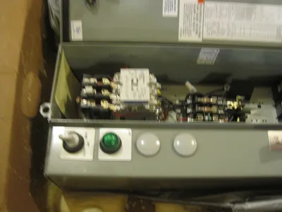 NEW WESTINGHOUSE A204R1AGA DISCONNECT STARTER 10HP SIZE 1 3PH RAINPROOF 120V