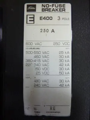 USED TOSHIBA E400