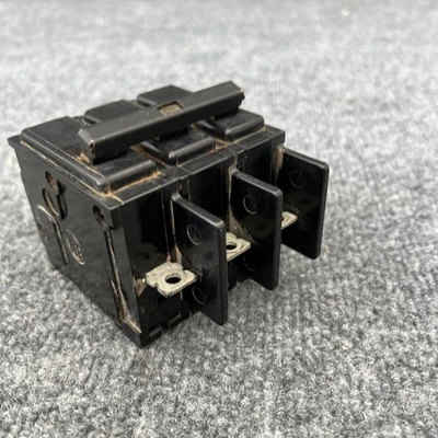 Used ITE Siemens BQ3B015 Misc Electrical & Power Parts California US | Davliegogo LLC #1710073