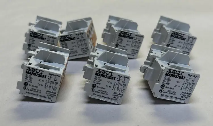New | in-Stock AGUT MARD220AT Contact Blocks Ohio US | Surplus Asset Holdings #1236235
